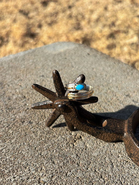 Adjustable Feather Ring